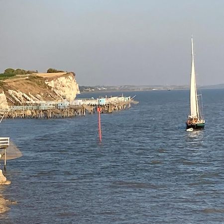 A 2 Pas De La Plage De La Vallieres Saint-Georges-de-Didonne Luaran gambar